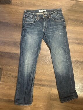 Adidas Originals Jeans RARE size 30
Waist Distressed and very cool